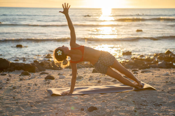 40+ Yoga On The Beach Kauai Hawaii Usa Stock Photos, Pictures &  Royalty-Free Images - iStock