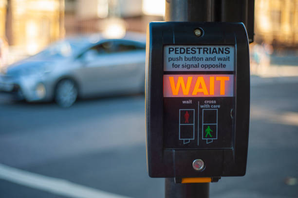 istock Button for pedestrians on the street 1192264727