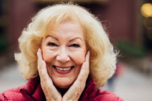 istock Charismatic woman wearing red lipstick 1192273048