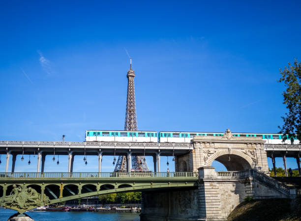 PARIS/FRANCE - September 24, 2017 : Eiffel Tower and aerial subway view from the Seine