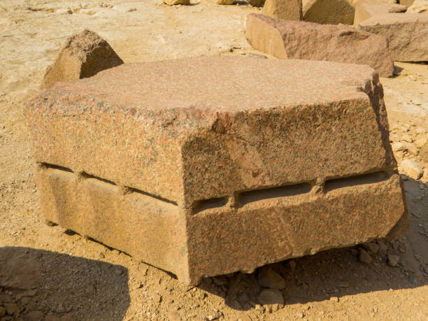 Ancient Architects Signs of fine stone cutting on the blocks of the Pyramids of Giza in Cairo, Egypt pyramid giza pyramids close up egypt stock pictures, royalty-free photos & images
