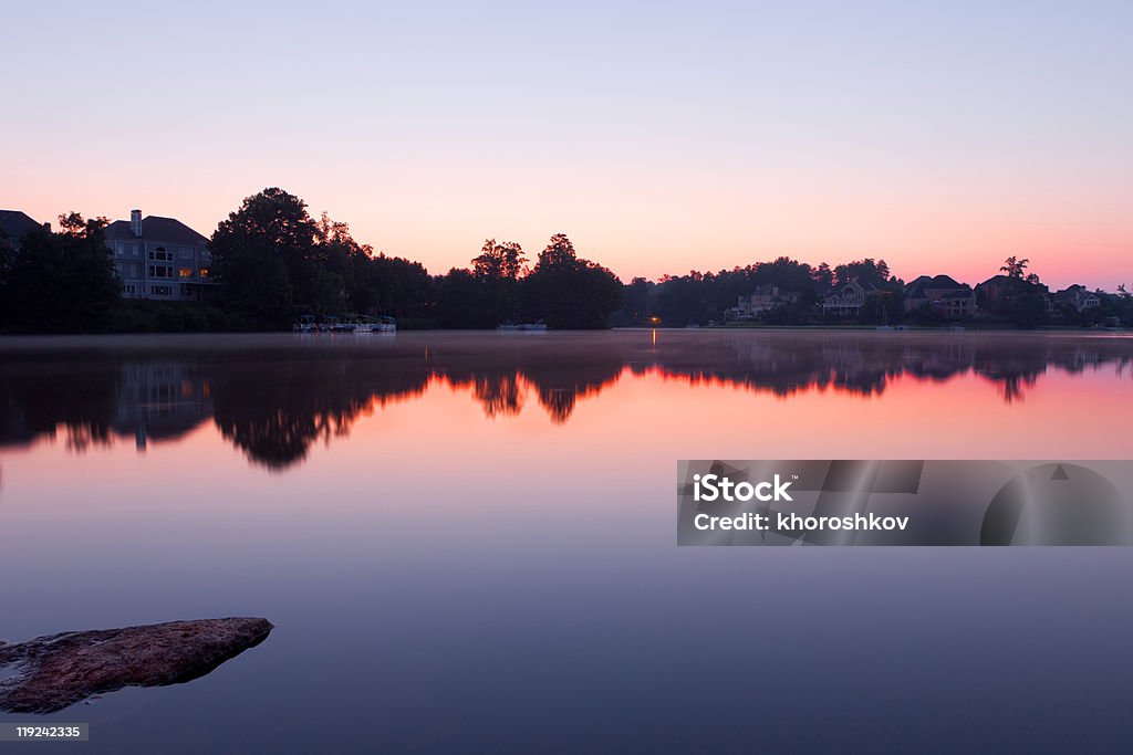 Lago Paisagem com casas - Royalty-free Geórgia - Sul dos Estados Unidos Foto de stock