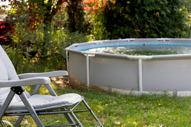 istock Dirty and abandoned swimmingpool 1192442677