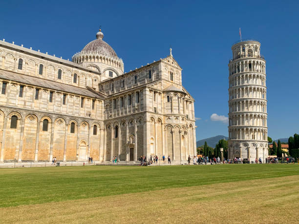 istock Leaning Tower of Pisa and Cathedral 1192451948