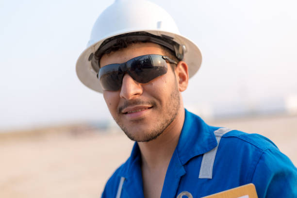 istock Oil and gas engineer at a Rig site 1192484103