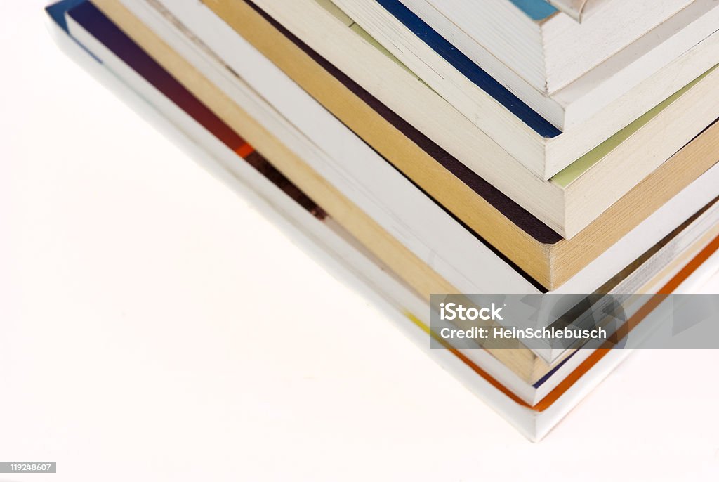 Libri impilati - Foto stock royalty-free di Attrezzatura