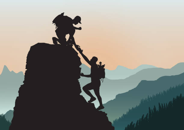 silhouette von zwei menschen, die berge klettern, die sich gegenseitig auf felsigen bergen hintergrund helfen, helfen hand und hilfe konzept vektor-illustration - silhouette landscape cliff mountain stock-grafiken, -clipart, -cartoons und -symbole