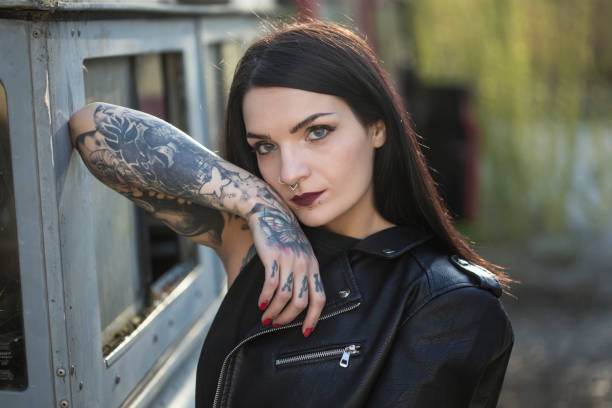 istock Tattoo fashion 1192499223