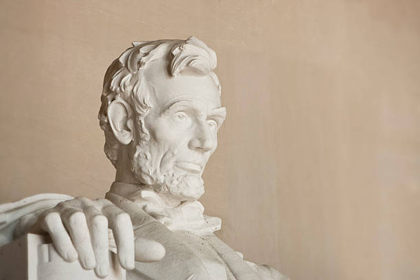 istock Lincoln Memorial Statue 119250483