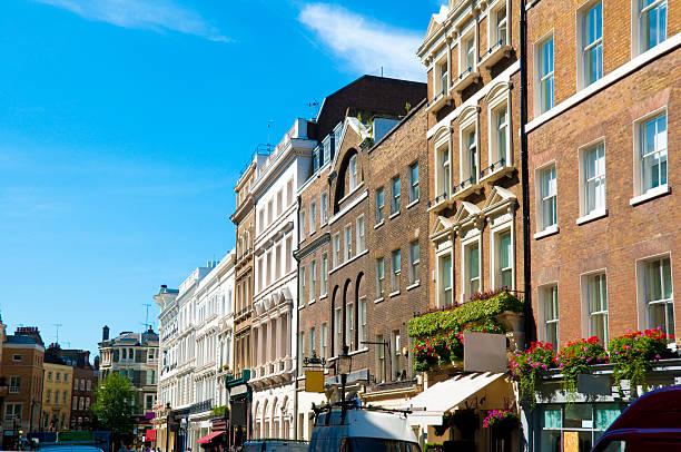 istock Streetview at London England 119254297