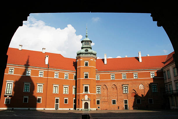 istock Royal Castle in Warsaw, Poland 119256852