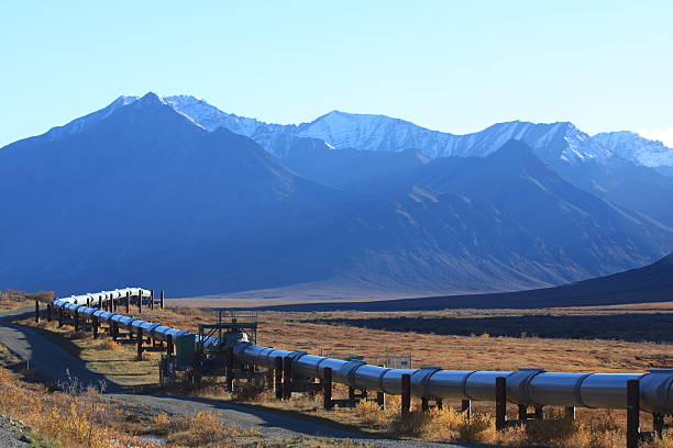 istock Oil Pipeline 02 119260018