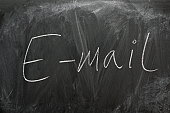 e-mail.jpg?b=1&s=170x170&k=20&c=kk6sv4wWIirkV9BTSEdyn9BE4MfKqhktjiaE4XaBzuo=