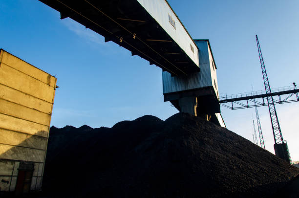 istock The territory of the coal port. 1192677376