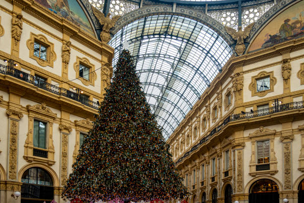 Galleria Vittorio Emanuele II with Christmas tree