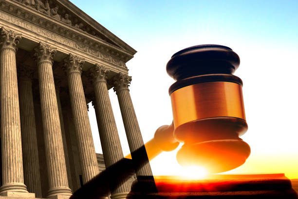 istock Gavel And Supreme Court Building 1192753187