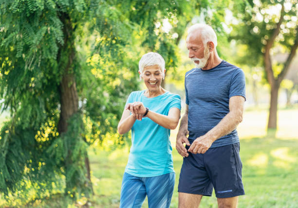 istock Senior couple using sports technologies 1192769266