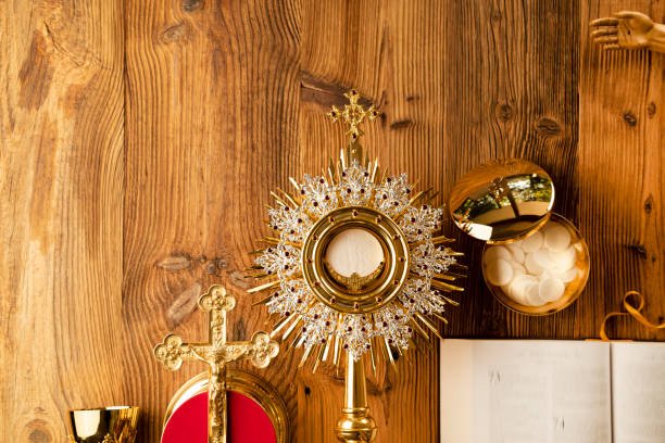 istock Catholic religion symbols. 1192813887