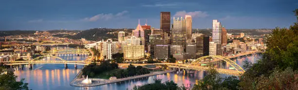 Photo of Pittsburgh skyline by night