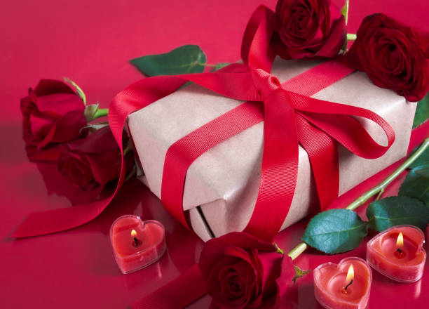 istock Valentine Gift With Roses and Candles 1192875004