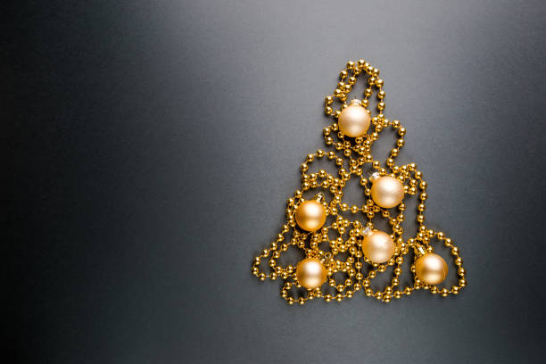 istock Christmas tree of balls 1192899671
