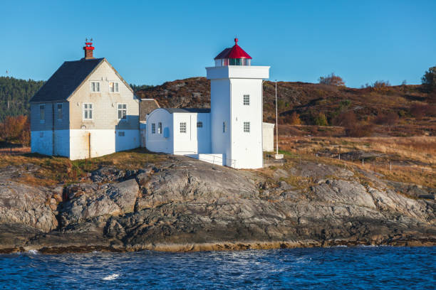 istock Terningen Lighthouse. White tower with red top. Norway 1192900056