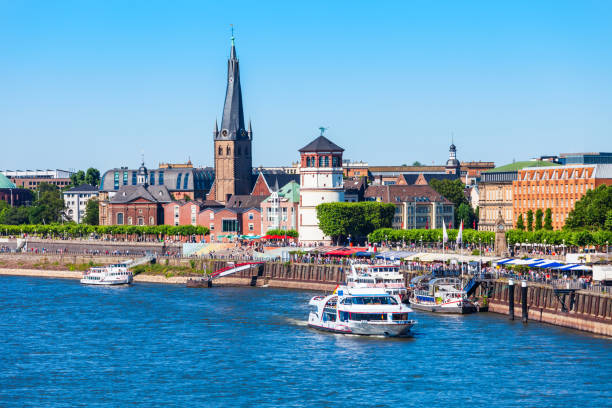 istock Aldstadt old town in Dusseldorf 1192902096