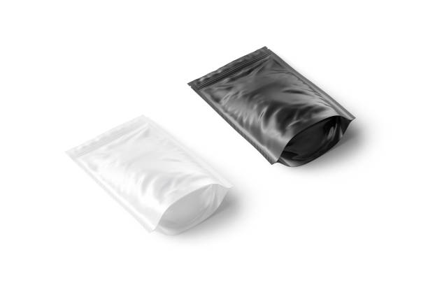 빈 빈 흰색 플라스틱 지퍼 파우치 모크 거짓말, 고립 - white black plastic packaging 뉴스 사진 이미지