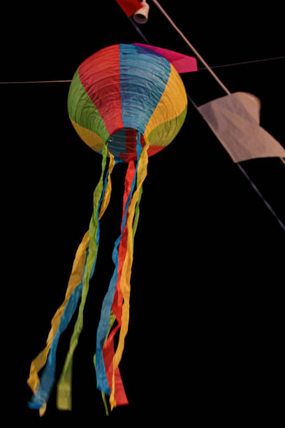 istock June Party Balloon 1192983345