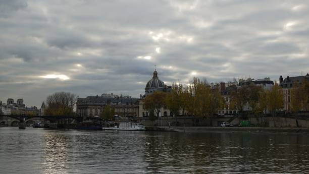 istock Scenery by the Seine 1193015507