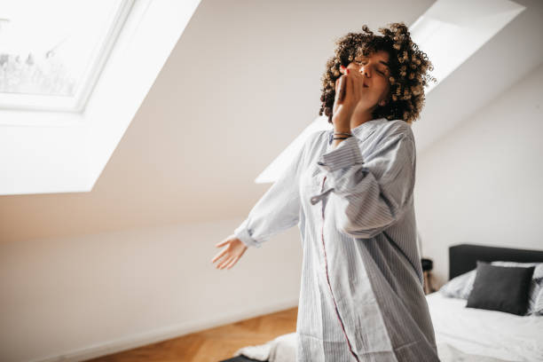 istock Joyful morning at home 1193040512