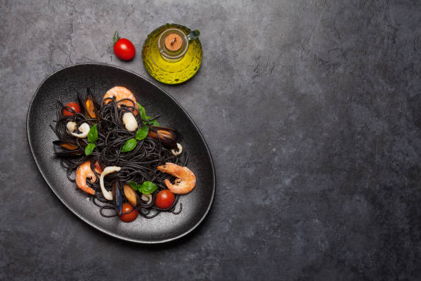 istock Black seafood spaghetti pasta 1193056173