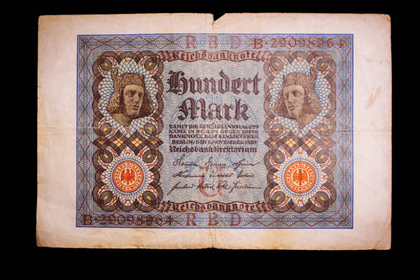 istock Deutsche Mark, front view 100 Mark Banknote  - German Banknote from 1920 - 1929 1193080800
