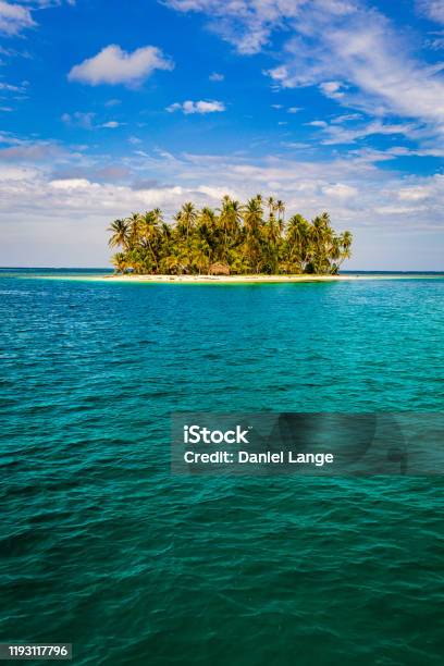 Paradise Island San Blas Panama Stock Photo - Download Image Now - Panama, Island, Kuna Yala