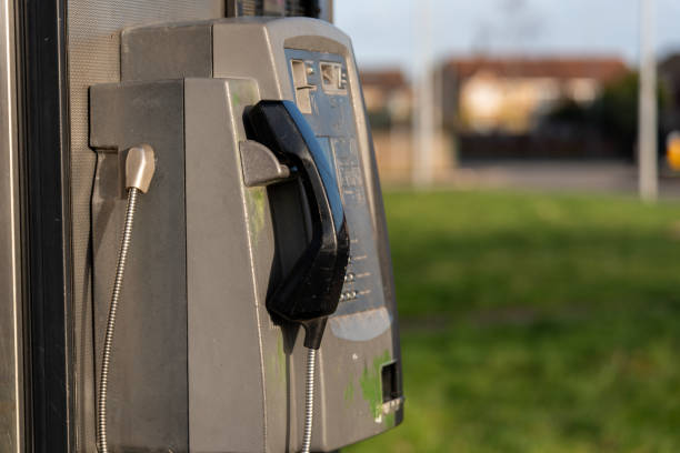 istock Outdoor British Public Phonebox 1193137529