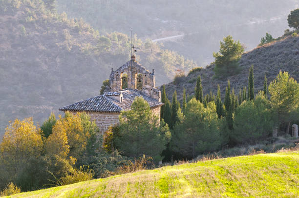 Hermitage of the Resurrection in Villar del Maestre, Cuenca, Spain. en medio del campo-monte se encuentra la ermita. villar del maestre la ermita de la resurrección, un bello edificio de planta rectangular hecho de sillarejo con una espadaña triangular con dos huecos para campanas, hará las delicias de todos sus