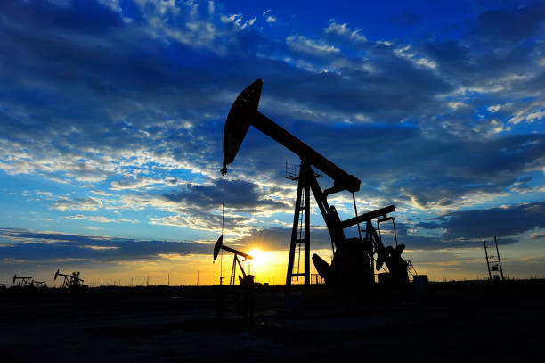 istock The oil pump 1193194434