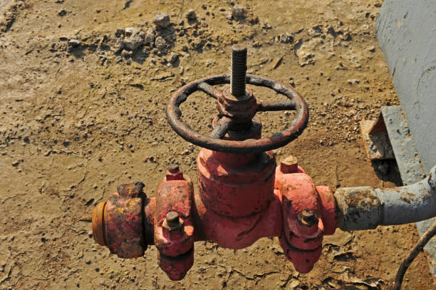 istock The pipe and valve oil fields 1193196043