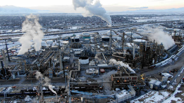 istock Oil and Gas Petroleum Refinery 1193205438