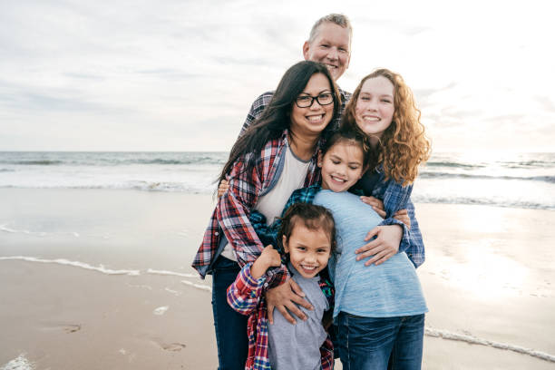 istock Choosing your family vacation 1193211789