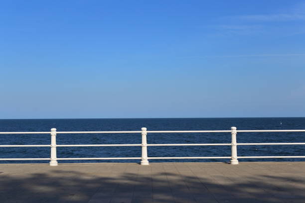 istock Promenade in the morning 1193235418