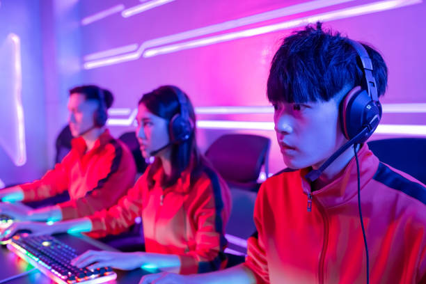 istock pro cyber sport gamers team 1193297036