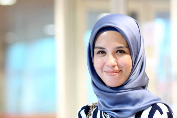 istock South East Asia: Modern Muslim Woman 1193333303