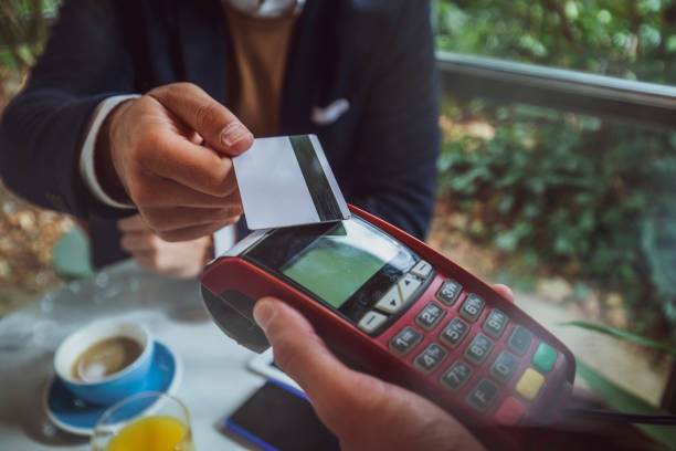 istock Contactless credit card payment 1193399451