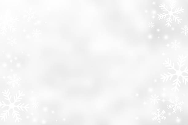 illustrations, cliparts, dessins animés et icônes de le beau fond rougeoyant de gradient de couleur blanc de flou abstrait avec l'effet scintillant brillant de flocons de neige de chute pour le festival de noel et la conception heureuse de saison de nouvelle année comme concept de bannière - snowflake ice crystal christmas snow