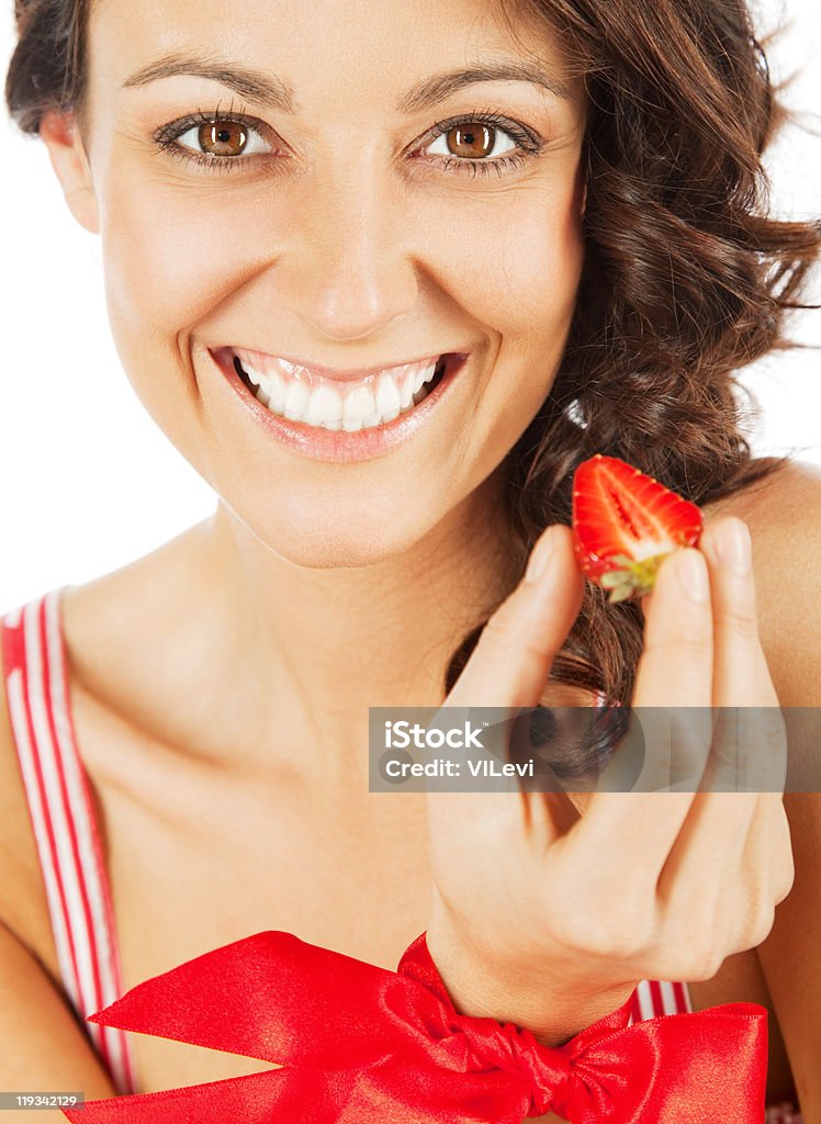 Femme heureuse fraise - Photo de Adulte libre de droits
