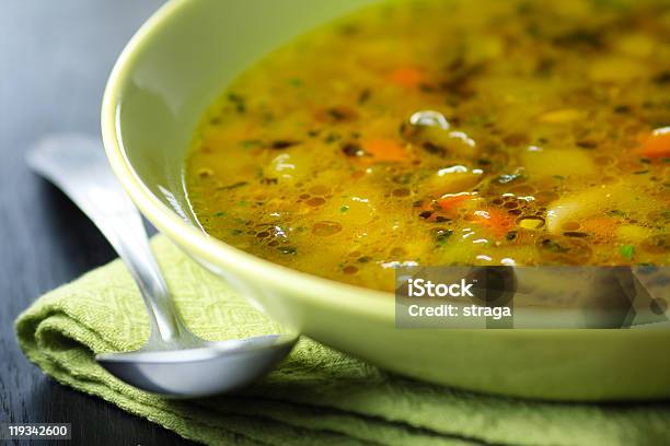 Minestrone - Fotografie stock e altre immagini di Aglio - Alliacee - Aglio - Alliacee, Alimentazione sana, Antipasto