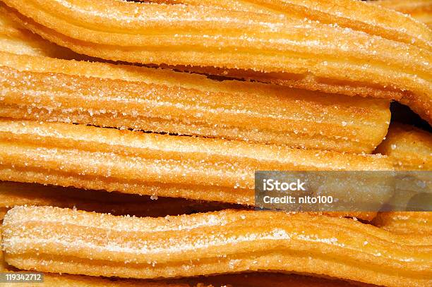 Churros Typowe Hiszpańskie Słodkie - zdjęcia stockowe i więcej obrazów Churros - Churros, Bez ludzi, Brązowy