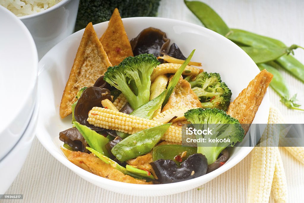 tofu beancurd e verdura - Foto stock royalty-free di Alimentazione sana