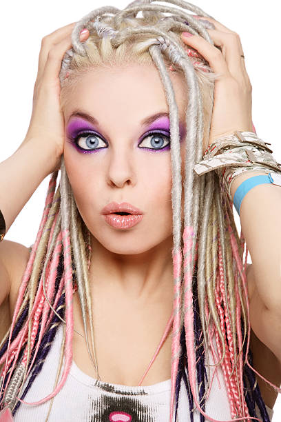 istock Shocked girl 119345945